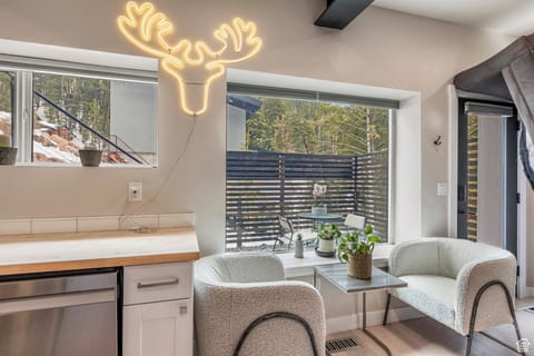 Additional seating area near kitchen