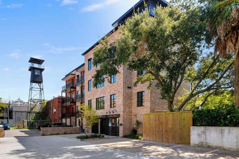 Welcome to your Downtown Charleston 1BR/1BA Home - Fire Tower! You have access to several shared outdoor seating areas! 