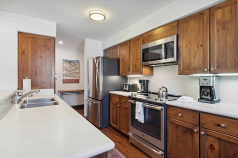 1717524995586-341-12