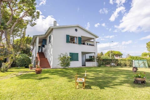 Activities, Amenities, Building Exterior, Garden, Spring, Summer