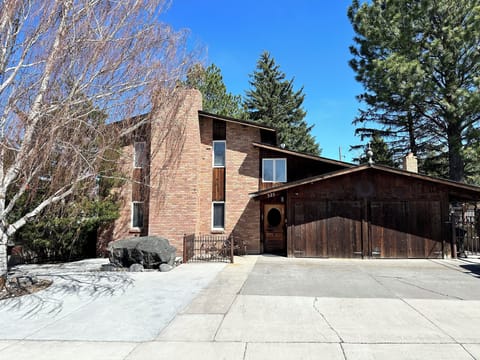 Off-street parking for 2 - 3 cars