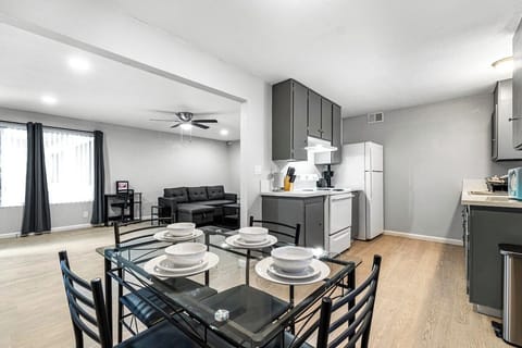 Kitchen / Dinning Room / Office Desk