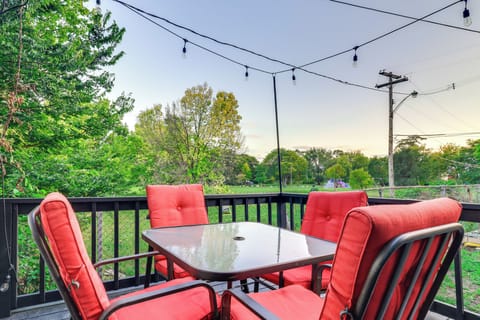 Detroit Vacation Rental | 3BR | 1.5BA | 1,560 Sq Ft | Stairs Required