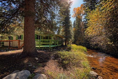 Creekside Home in Vallecito