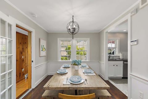 Welcome to Belmont Breeze, your next vacation getaway on Cape Cod