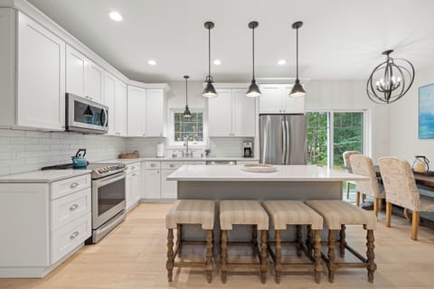 700a3261-6bd4-4407-ad68-5a3dae8deaf6