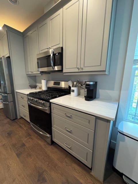 Updated kitchen - 2025