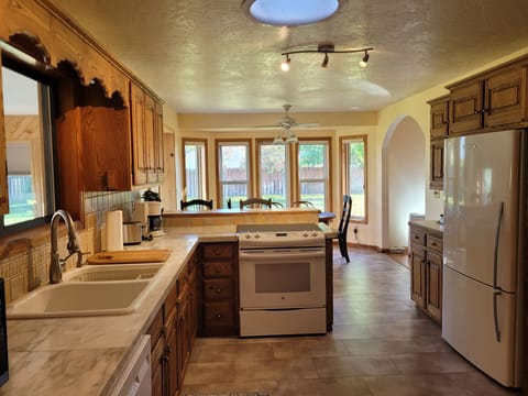 Kitchen Looking to dining area