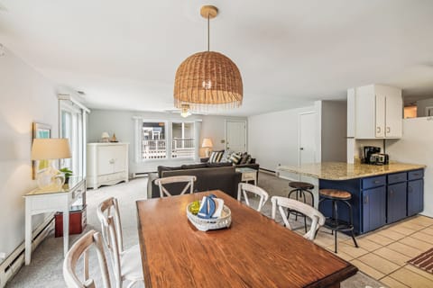 Main Level,Dining Area,