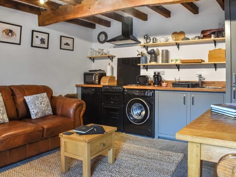 Kitchen area | Aisgill Farm Stable - Aisgill Farm, Aisgill, near Kirkby Stephen