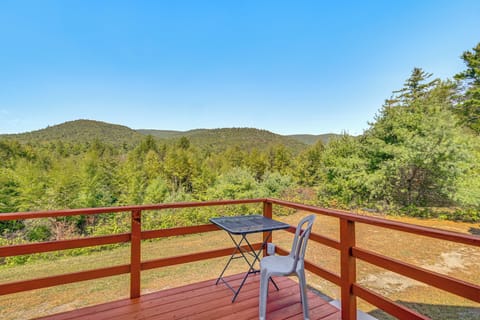 Lake George Vacation Rental | 4BR | 2.5BA | 2,000 Sq Ft | Stairs Required