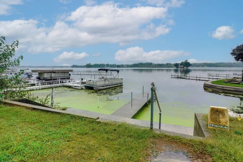 North Webster Vacation Rental | 3BR | 1BA | 1,600 Sq Ft | 3 Steps to Enter