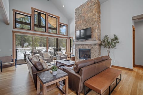 56331 Mirror Rock-07