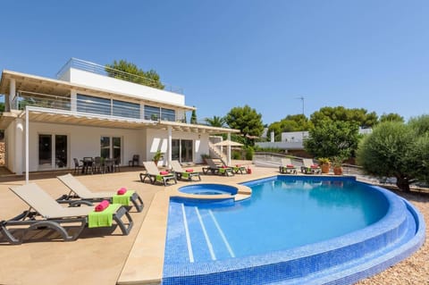 Villa Primasol image