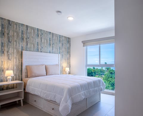 Luxurious comfort with a view of paradise