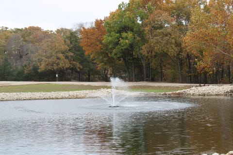 Architecture, Water, Nature, Outdoors, Pond