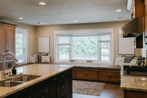 Kitchen and window seat