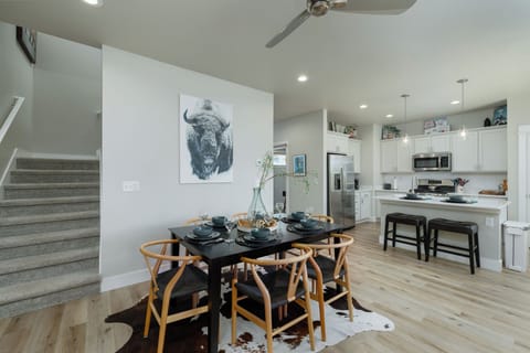 Enjoy a Delicious Meal | Main Level