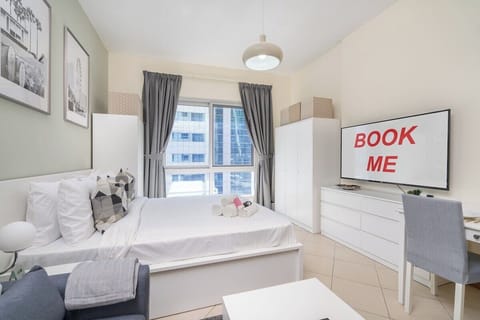 Awesome bright studio