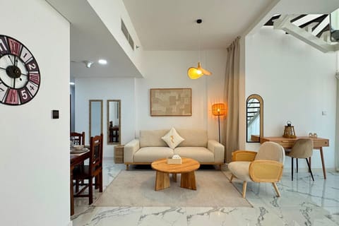 Step into a world of luxury with this stylish and sophisticated living room.