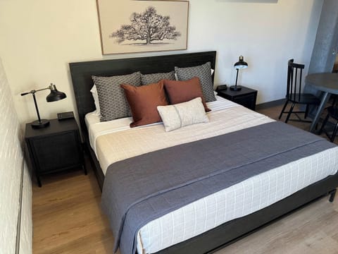 King Bed