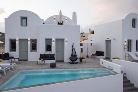 Exterior View/Plunge Pool