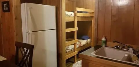 21c41512-b177-4b0a-828b-da1629cddf7c