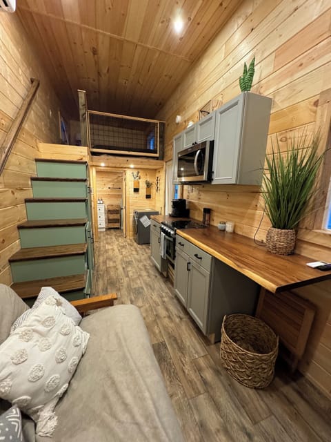 Image picker F77FE825 6BFA 43EB BB4D 3A58ECB1D972 1406 000001FE1364D71D