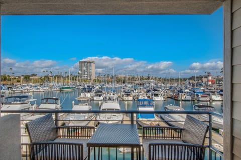 Gorgeous Marina View!