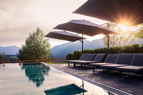 Holiday Home Swimming Pool