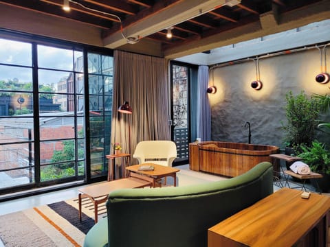 Welcome Wynwood House