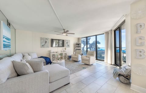 Gulf front living room