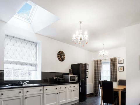 Kitchen | Newton Manor House, St Andrews