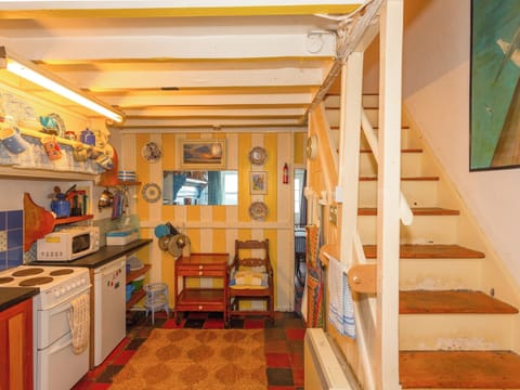 Kitchen | Blue - Coastal Path Cottages, Trefor