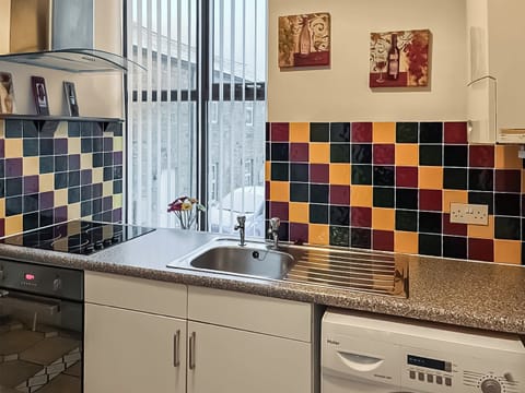 Kitchen | The Reivers Retreat - The Old Drapery Apartments, Haltwhistle