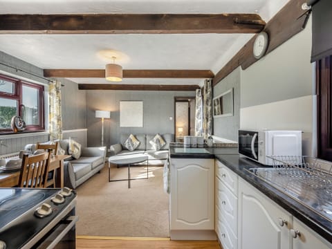 Open plan living space | Partridge - Birds Farm Holidays, Colchester