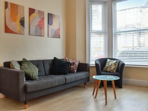 Living area | Elmville, Scarborough