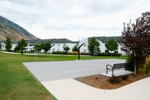 Sport court