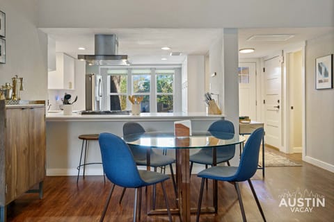 Simple and stylish dining space for meals or coffee breaks