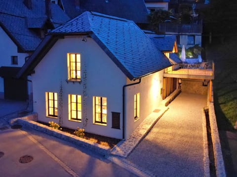 Exterior of House Tinka Bled