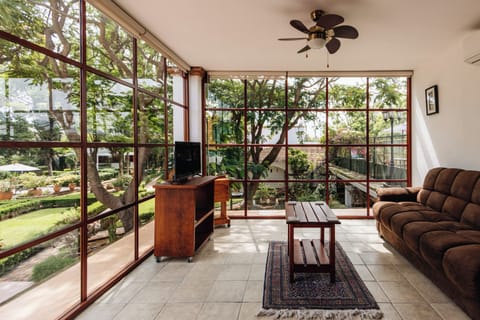 Amazing views from 2nd story living room. 2 Private balconies. Sofa sleeper.