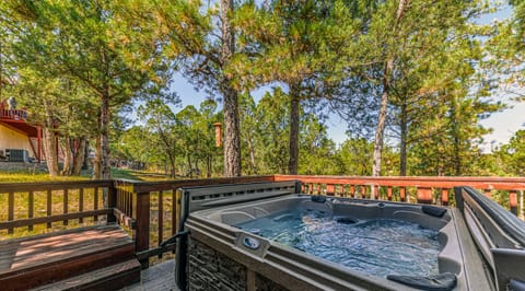 Welcome to Roaming Elk!