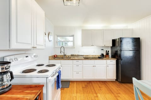 Fully stocked kitchen