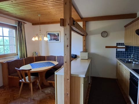 Jagawinkel Apartment No. 6 - Wasserleonburg Castle Cabin in Friuli-Venezia Giulia