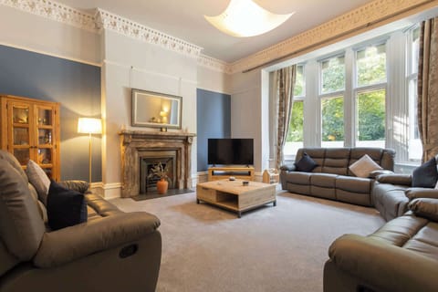 Chatsworth Townhouse I, Carlisle - Host & Stay