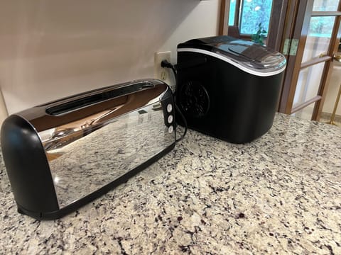 Toaster and ice maker