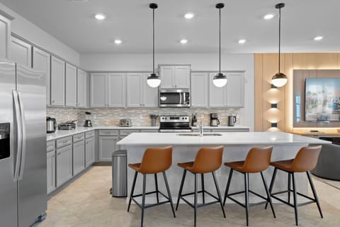 16280 Saint Kitts Circle (9).jpg