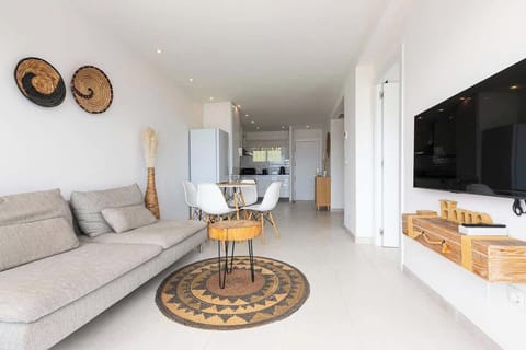 Living and dining area