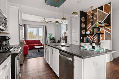 Walk to Fun Hot Spots