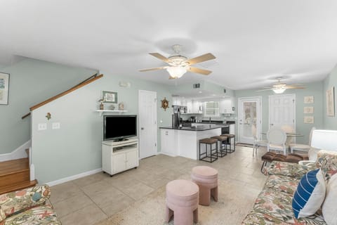 5-web-or-mls-222 White Sandy Dr-5